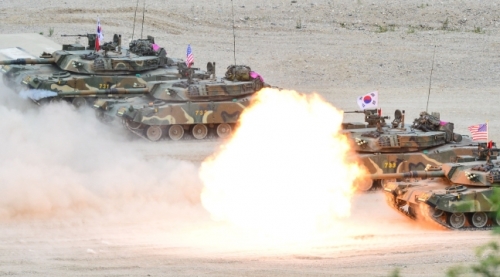 【米韓同盟崩壊】エイブラムス在韓米軍司令官「2017年から米韓訓練『0件』。心配して手紙も送ったのにスルーされてる」