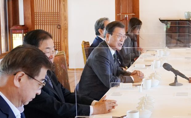 文大統領「韓日関係の改善は容易ではない」本音打ち明ける＝韓国の反応