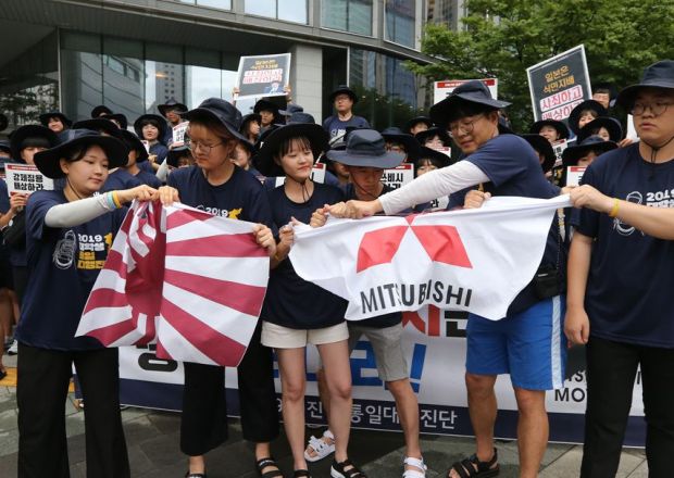 韓国人「日本の戦犯企業に憤慨する韓国人の特徴」