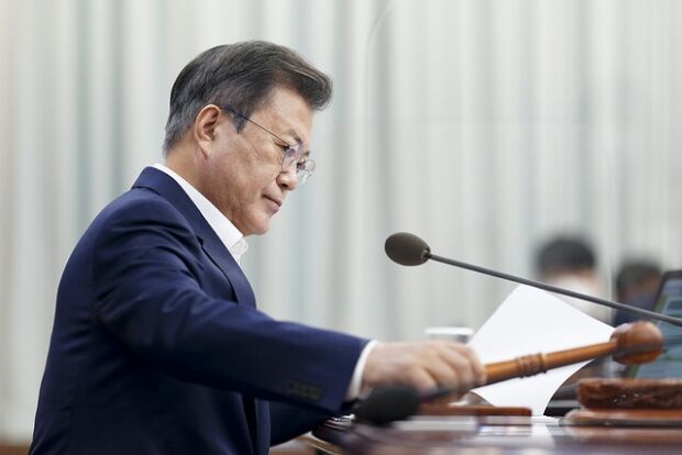 文大統領、市民に対する告訴を取り下げる…「耐えるべきだという指摘受け入れる」＝韓国の反応