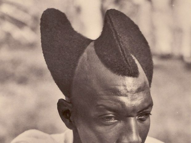 韓国人「100年前のルワンダのヘアスタイルが斬新すぎる件」