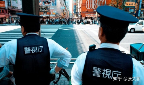 中国人「日本で日本人と喧嘩になって警察を呼んだんだけど、日本の警察ってひどすぎない？」　中国の反応