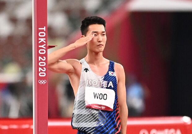 韓国人「今回の東京オリンピックで金メダルより感動を与えてくれたメダリスト3人がこちら」