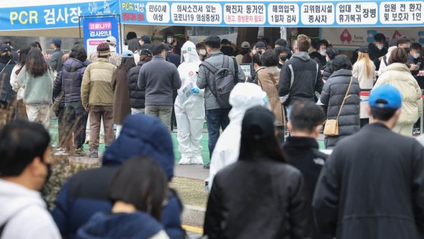 韓国のコロナ感染38万人台歴代最多…累積死亡者1万人超える＝韓国の反応
