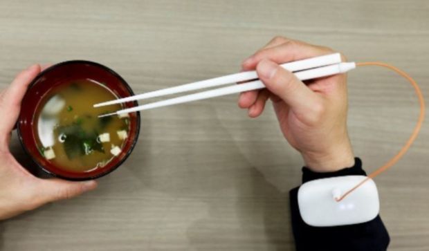 塩味1.5倍高める手品箸…日本が世界で初めて開発＝韓国の反応