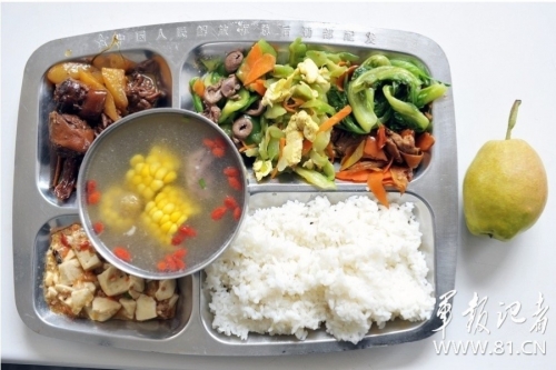 韓国人「中国軍ｖｓ日本軍ｖｓ韓国軍、食事の差が凄い」