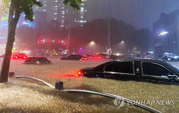 韓国、集中豪雨で16人死亡・行方不明…住宅・商店街2676棟浸水＝韓国の反応