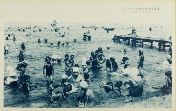 韓国人「日本帝国時代の海水浴場の風景を見てみよう」