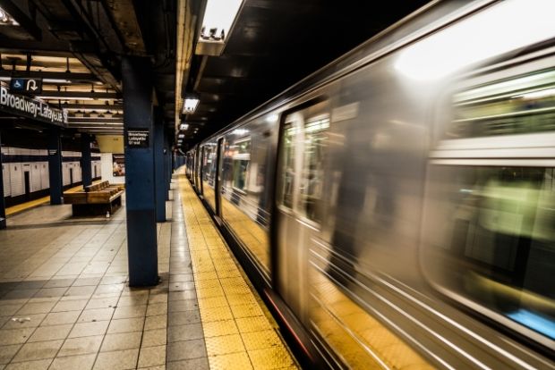 韓国人「ニューヨークの地下鉄が別世界すぎる件ｗｗｗｗ」