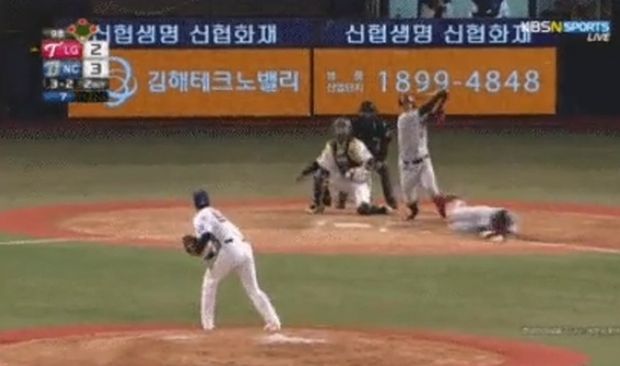 韓国人「日本にはない韓国野球ならではのおもしろさがこちら」