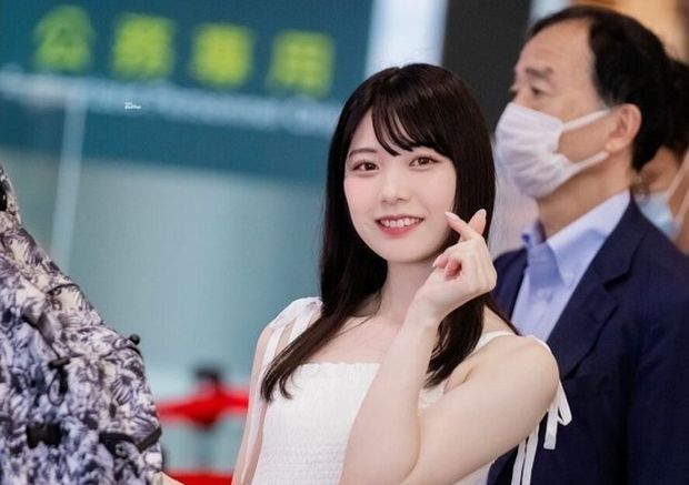 韓国人「日本のセクシー女優たちの空港での写真を見てみよう」