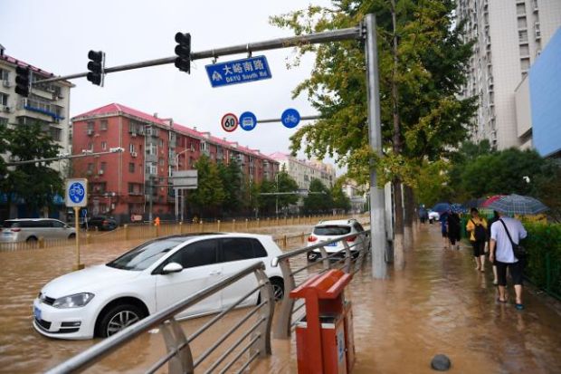 韓国人「北京が豪雨で大変なことになっている件」
