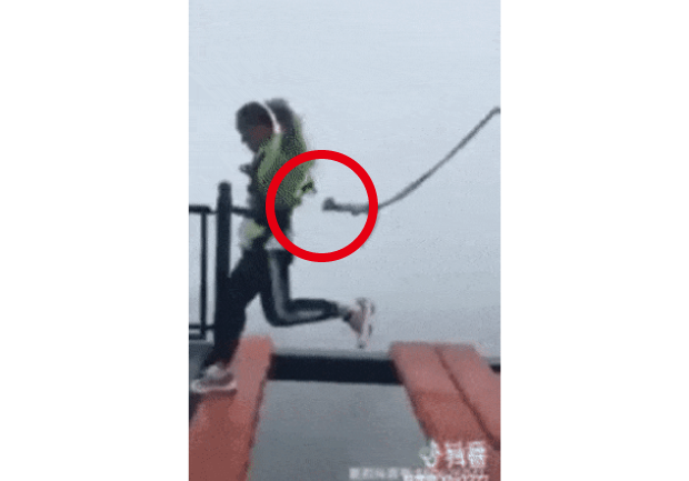 韓国人「恐ろしすぎる…中国の吊り橋」