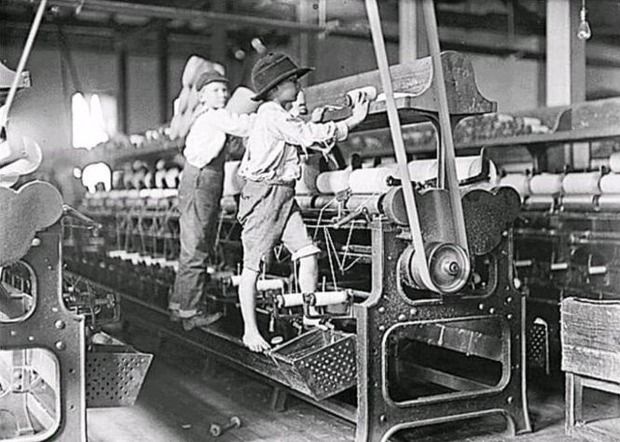 韓国人「英国産業化時代の児童労働者たちの姿」