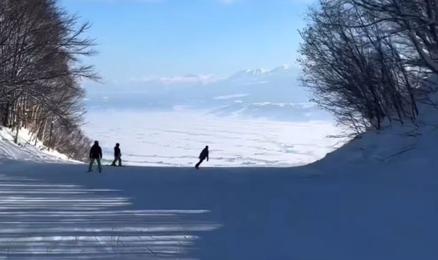 韓国人「韓国では見ることができない北海道のスキー場の景色をご覧ください」