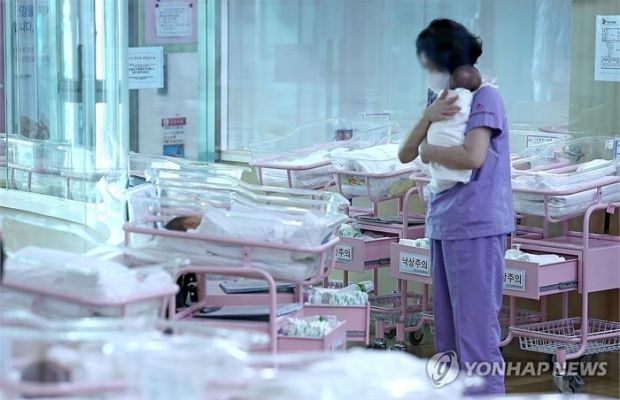 韓国人「ソウルの出生率が大変なことになっている件」