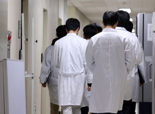 サムスンソウル病院、研修医全員明日辞職届提出へ＝韓国の反応