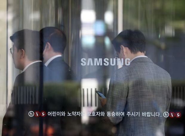 韓国人「今、サムスン電子史上最悪の状況だ」