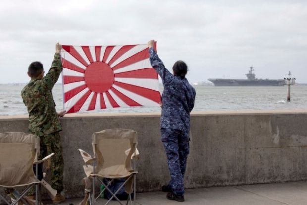 「真珠湾爆撃忘れたのか」…米海軍公式SNSに掲げられた日本の旭日旗＝韓国の反応