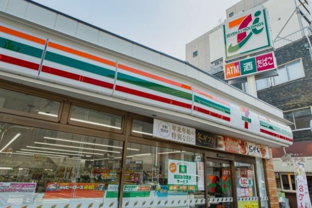 韓国人「日本のコンビニが大変なことになっている件」