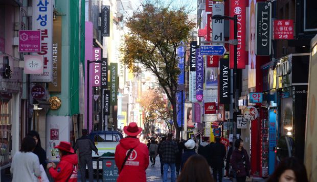 韓国人「韓国は事実上の英語公用語国家である」